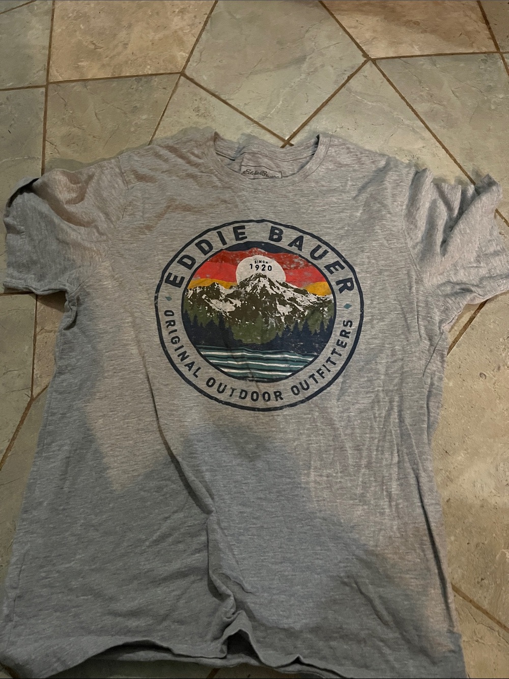 Eddie Bauer Gray Graphic Mountain Logo Tee with Red & Green Accents